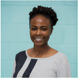Bisi Oyelola headshot